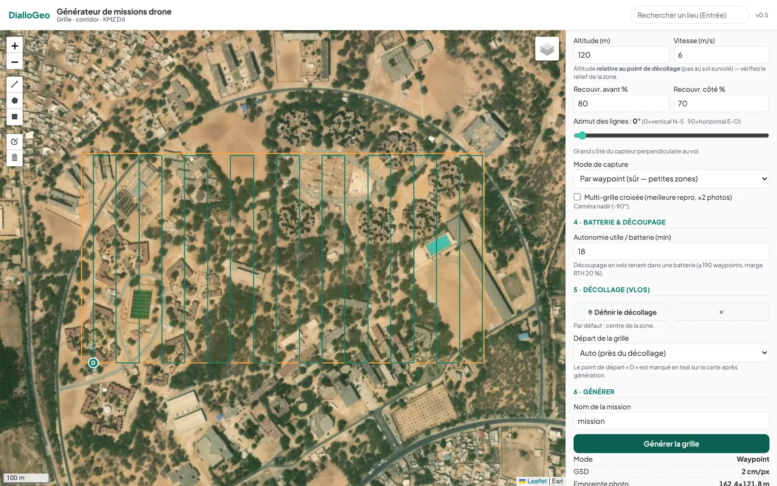 Interface du générateur : grille de vol sur imagerie satellite avec panneau de réglages (altitude, recouvrement, batterie)